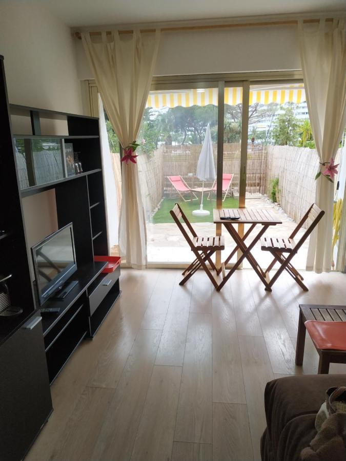 Studio Rez De Jardin Marina Baie Des Anges فينوف لوبيه المظهر الخارجي الصورة